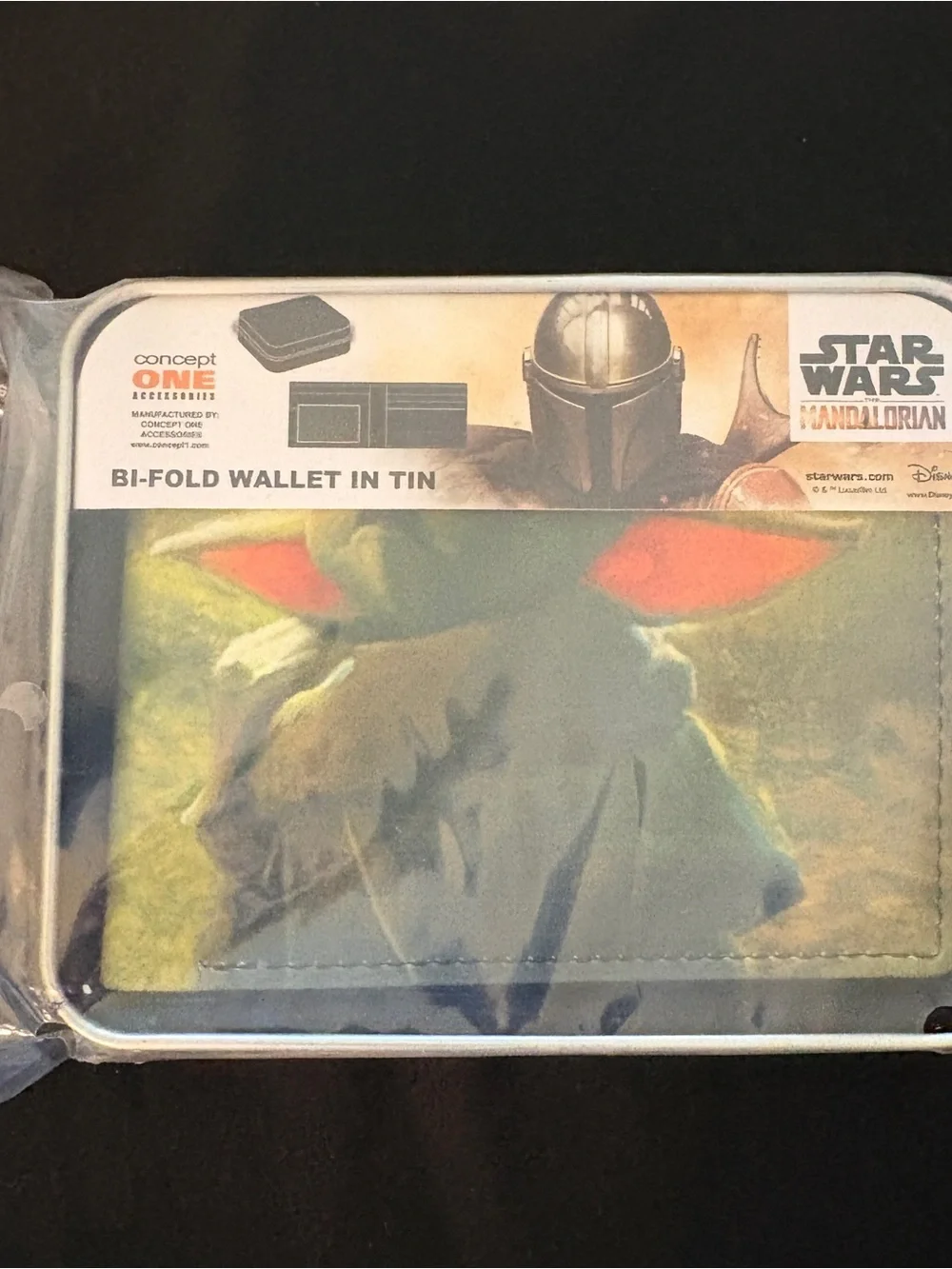 Star Wars Mandalorian Grogu Baby Yoda Bifold Wallet Tin Concept One New